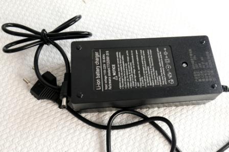 НОВІНКА Електронабір MXUS 350W 7Ач компактний, легкий